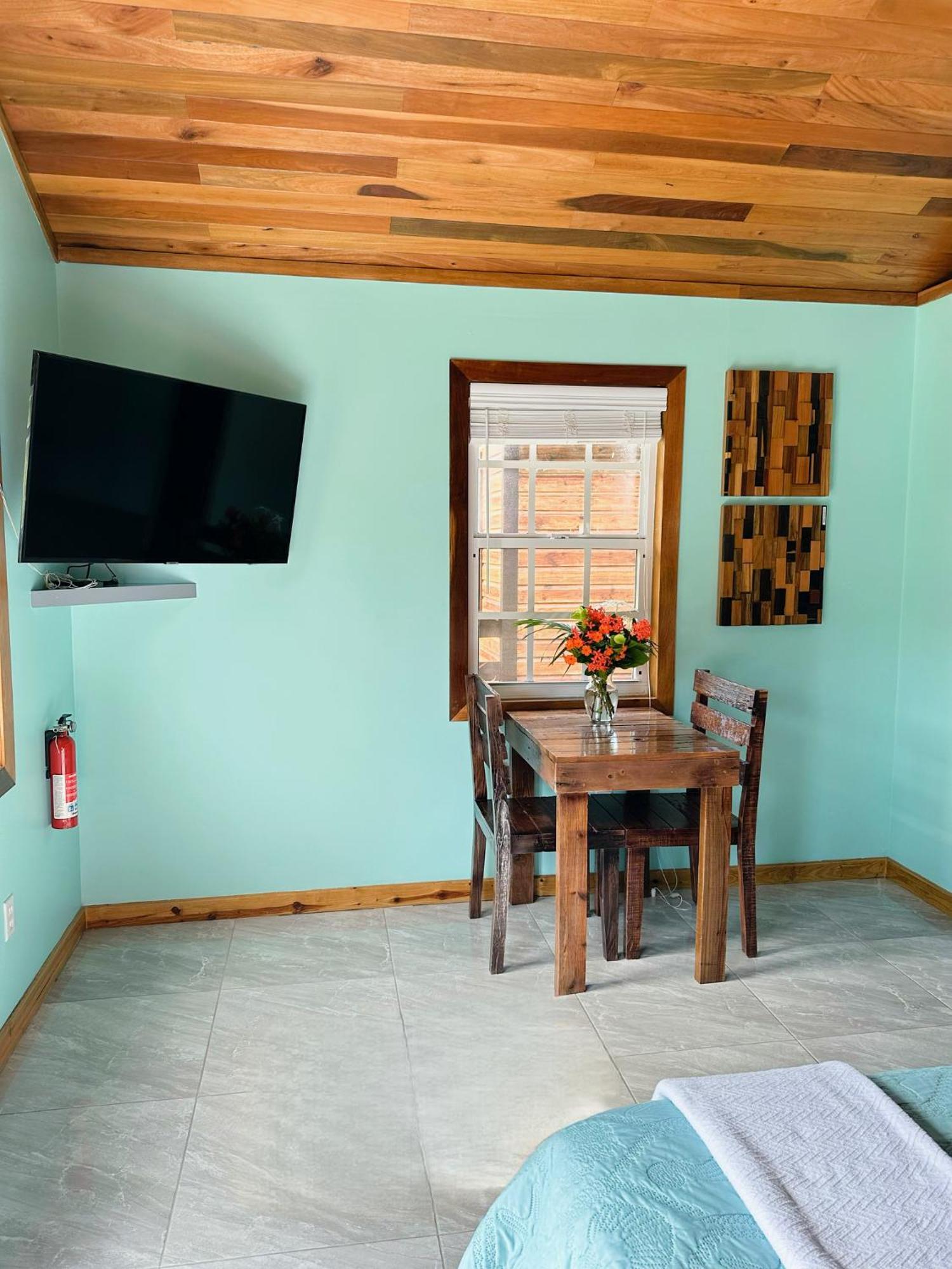 Mangata Villas Adults Only San Pedro  Extérieur photo